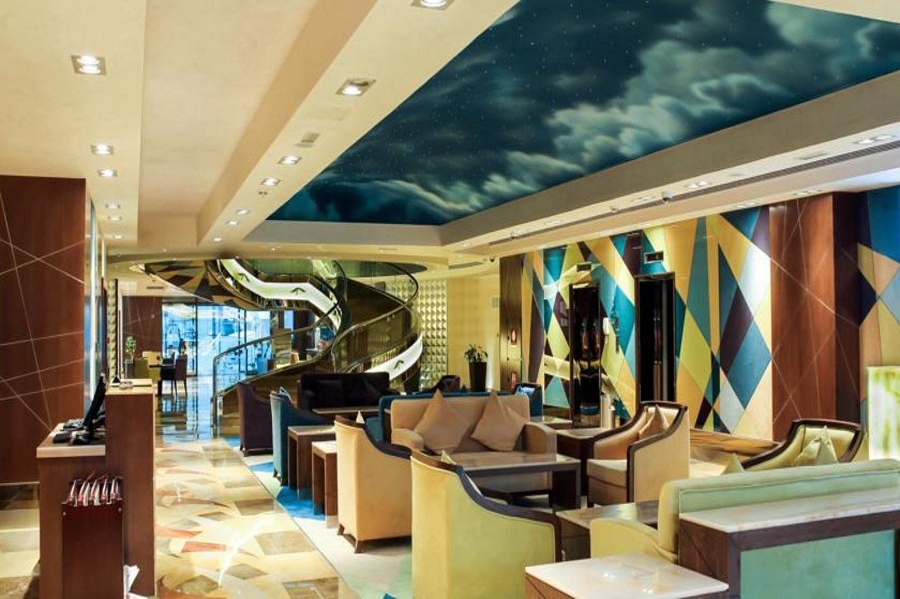 Halo Hotel Dubai Exterior photo